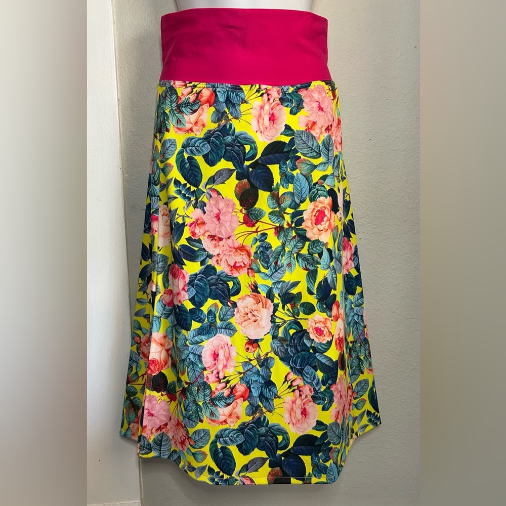 Heidi Hat Yellow Floral Pink Waistband Flare Skirt Size S
